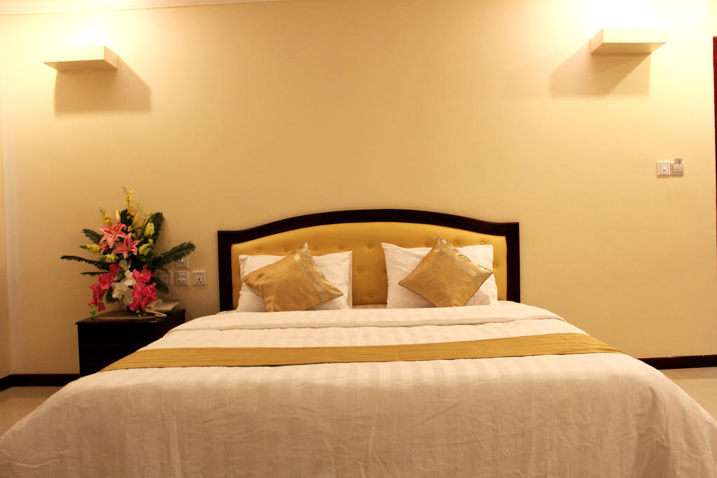 Good Luck Day Hotel & Apartment Phnom Penh Ngoại thất bức ảnh