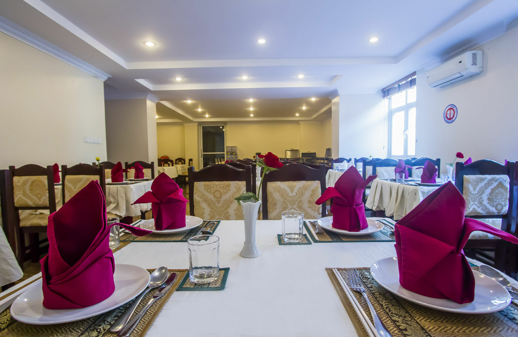 Good Luck Day Hotel & Apartment Phnom Penh Ngoại thất bức ảnh